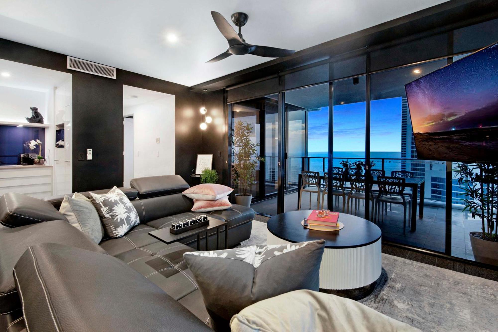 Ocean View Apartments With Balcony - Circle On Cavill - Central Location! - Self Contained & Privately Managed Guldkusten Exteriör bild